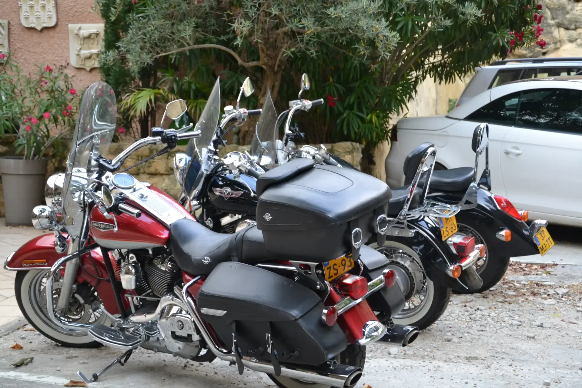 Parking de l'Hôtel Saint Jean à Orange